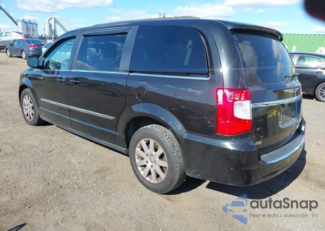 2013 Chrysler Town & Country Touring z USA, uszkodzony, nr VIN 2C4RC1BG4DR714689